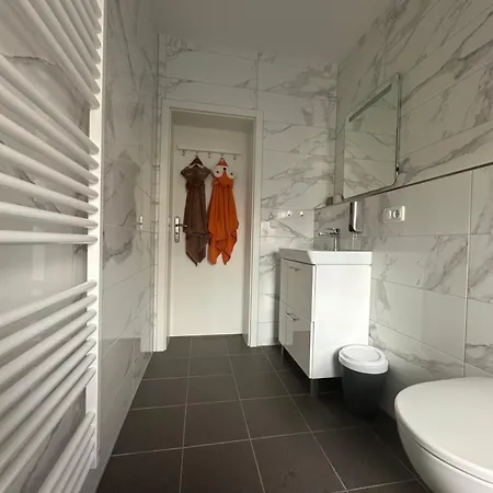 Haus Alpina * Garmisch-Partenkirchen