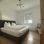 Haus Alpina Apartamento