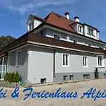 Haus Alpina Apartament *