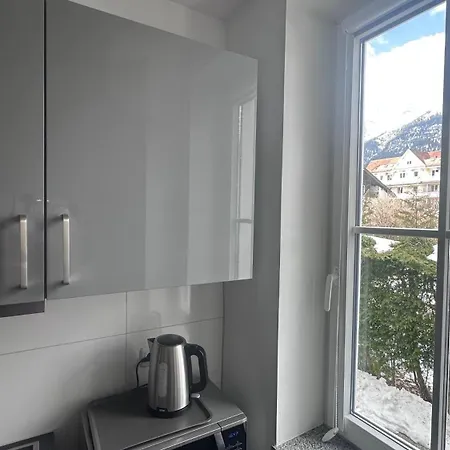 Haus Alpina Daire *